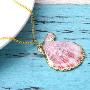 Scallop Shell Necklace III.